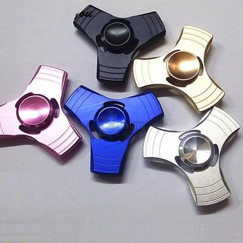 Tri-Fidget Spinner Hand Spinner 4 spinnerr