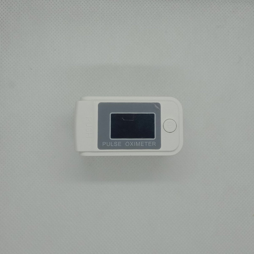 oximeter white