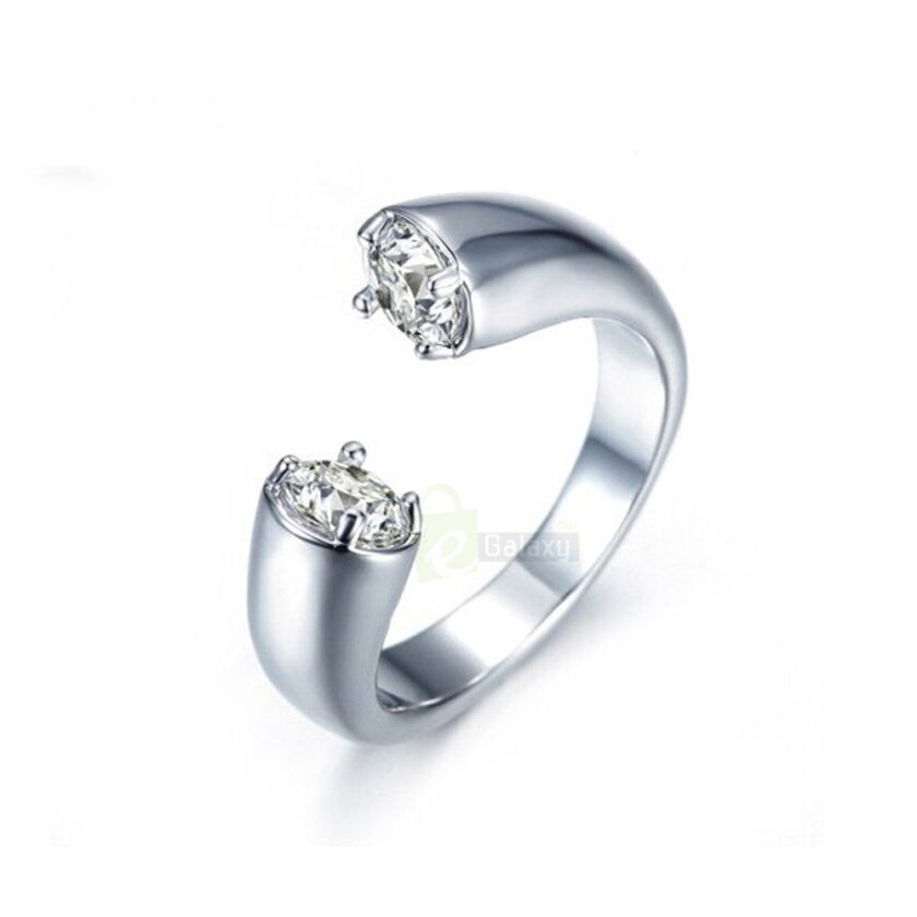 Umode ring daimond silver focus Umode ring daimond silver focus