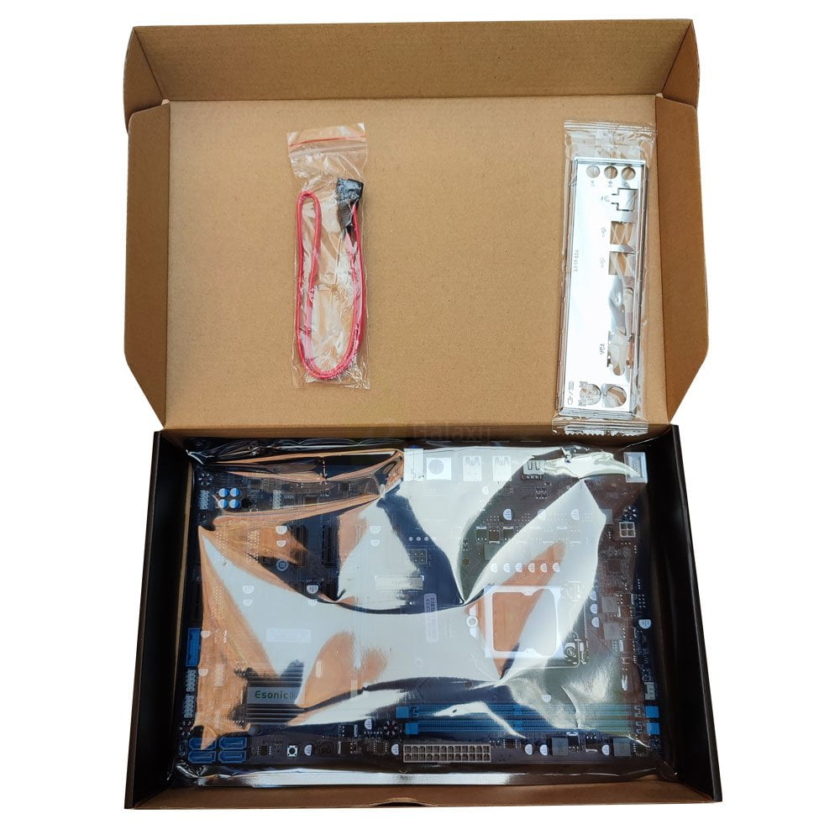 ESONIC BTC B250 12 PCI E Gladiator Crypto BTC ETH ETC ZCASH Mining Motherboard box open