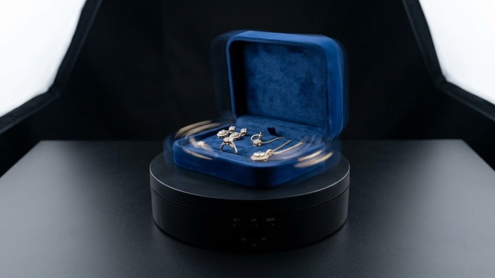 Best Rotating Display Stands 2026: The Complete Buying Guide for Pakistani Sellers 2 Best Rotating Display Stands 2026 2 | Best Rotating Display Stands 2026: The Complete Buying Guide for Pakistani Sellers